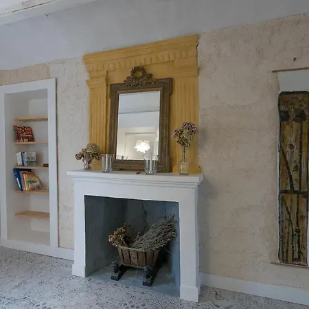 Bed & Breakfast La De Seraphin 3*